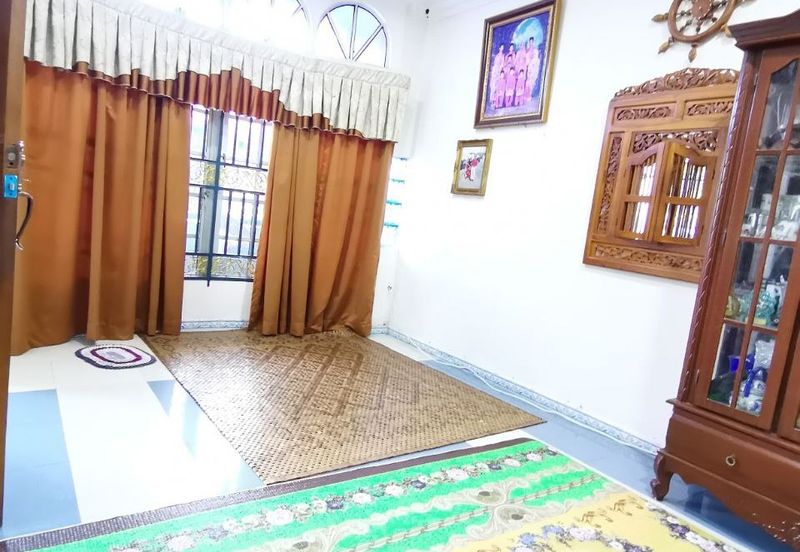 Rumah Teres Setingkat Telok Panglima Garang Kuala Langat