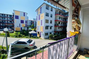 Seksyen 1 Wangsa Maju Flat Block A