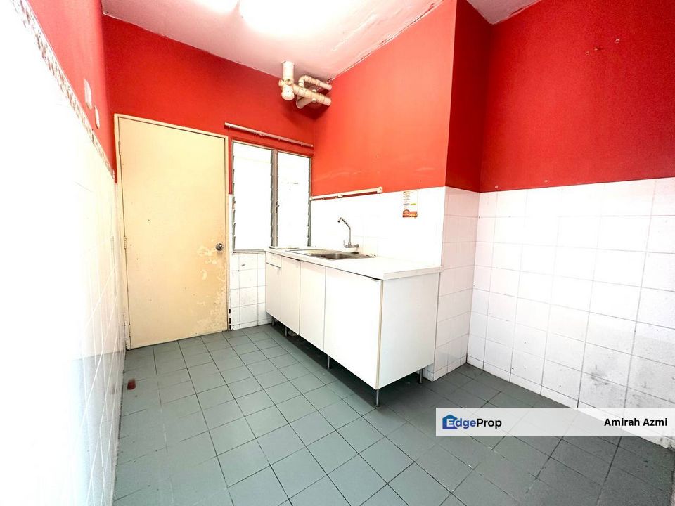 Sri Kayangan Apartment Ukay Perdana Ampang, Selangor, Ampang