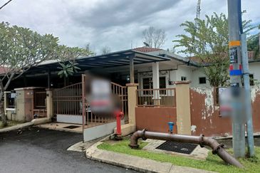 Taman Pinggiran Pelangi