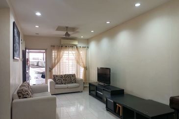 Taman Pinggiran Pelangi