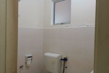 Taman Pinggiran Pelangi