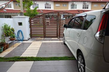 Jalan SP 8 @ Bandar Saujana Putra