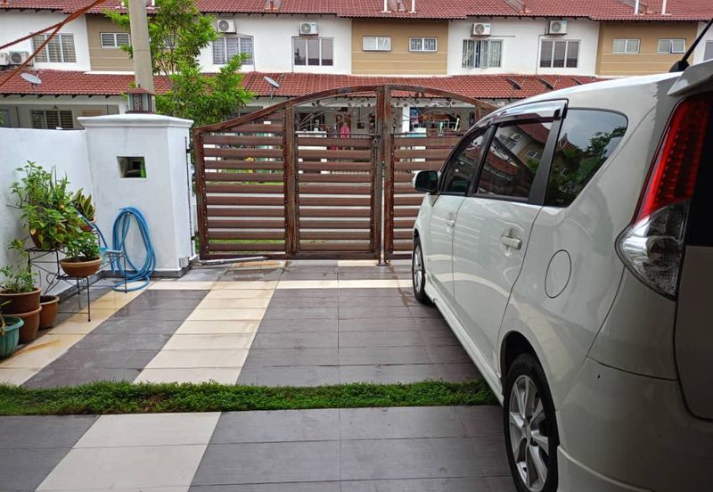 Jalan SP 8 @ Bandar Saujana Putra