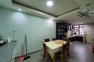 Seksyen 13, Shah Alam