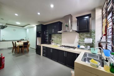 Seksyen 13, Shah Alam