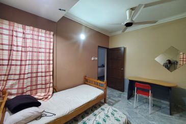 Seksyen 13, Shah Alam