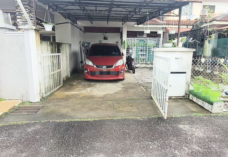Bandar Baru Salak Tinggi