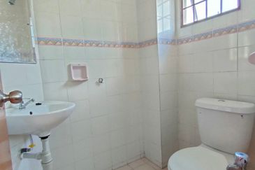 Pangsapuri Cendana, Bukit Subang