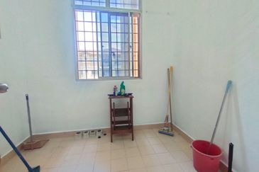 Pangsapuri Cendana, Bukit Subang