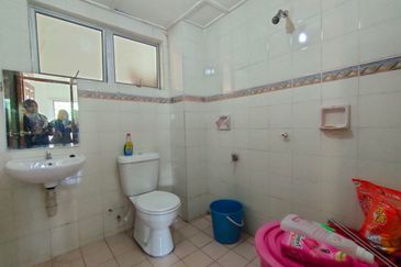 Pangsapuri Cendana, Bukit Subang