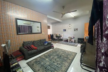 Taman Teluk Gedung Indah