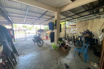 Taman Teluk Gedung Indah