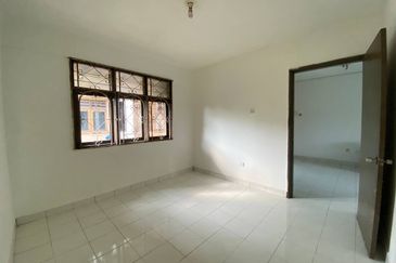 Flat PKNS Seksyen 19