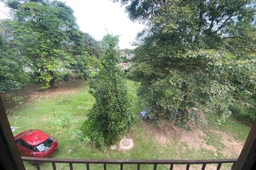 Flat PKNS Seksyen 19