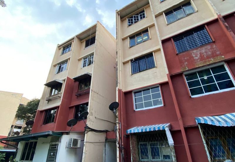 Flat PKNS Seksyen 19