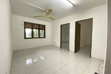 Flat PKNS Seksyen 19
