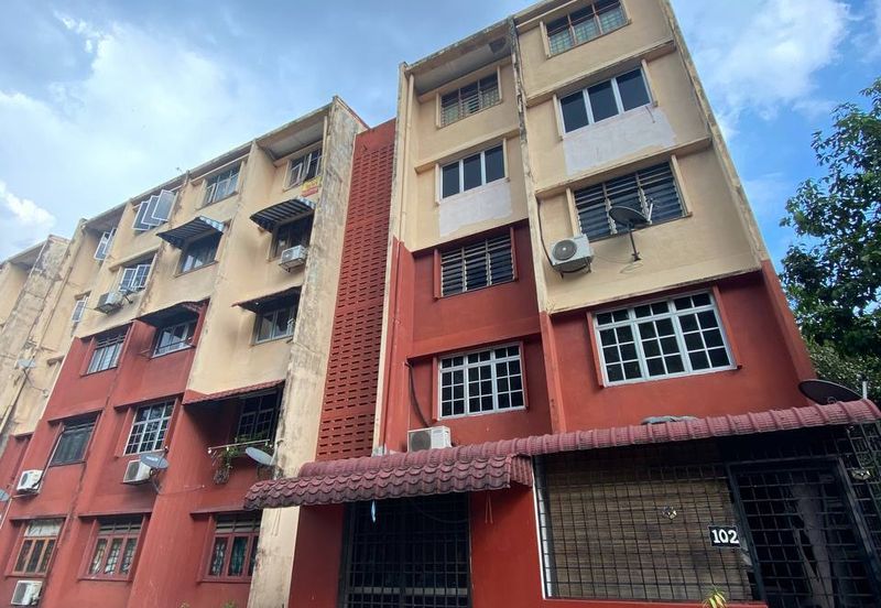 Flat PKNS Seksyen 19