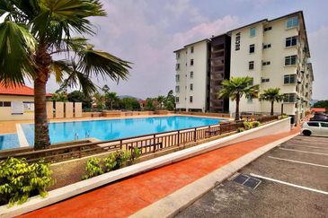 Residensi Warnasari 2