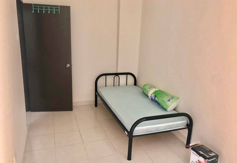 Residensi Warnasari 2