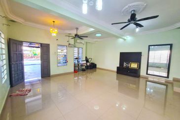 SU3 @ Bandar Saujana Utama