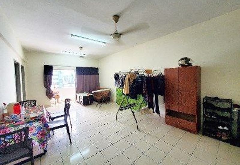 Persanda 3 Apartment
