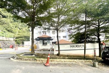 Nusa Mewah Villa Condominium