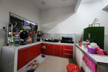 Taman UME Orkid, Kampung Lombong