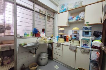 Tasik Heights Apartment