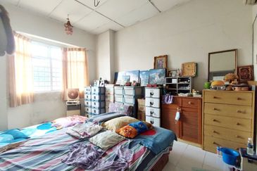 Tasik Heights Apartment