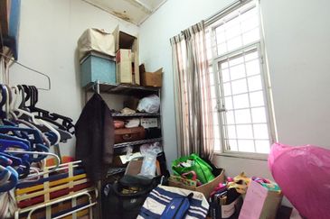 Tasik Heights Apartment