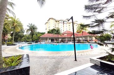 Tasik Heights Apartment