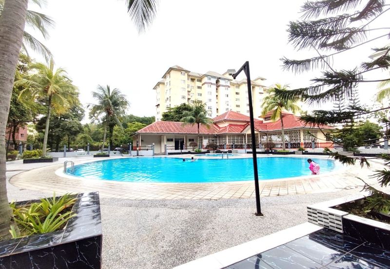 Tasik Heights Apartment