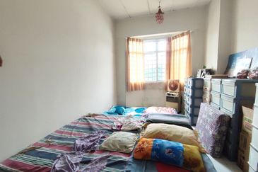 Tasik Heights Apartment