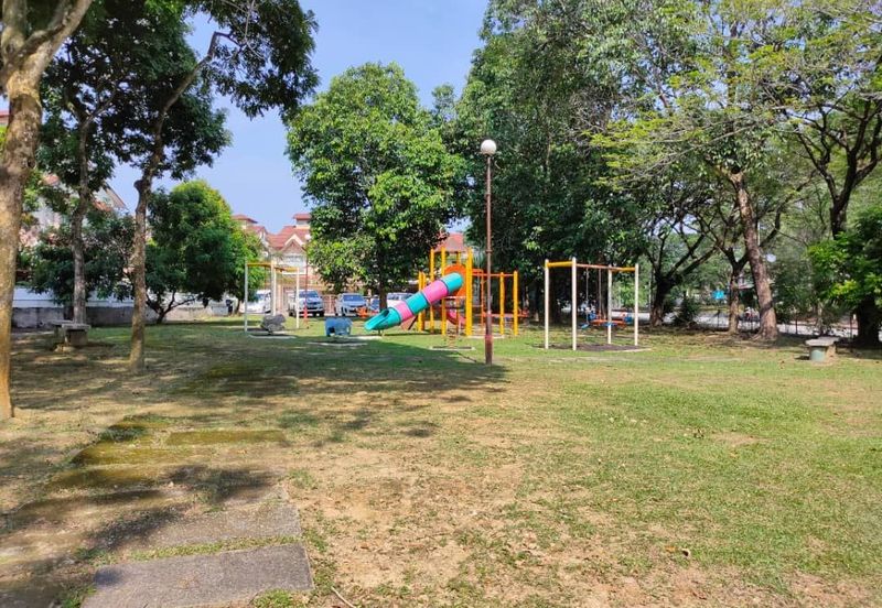 Double Storey Terrace House Taman Bukit Subang Shah Alam