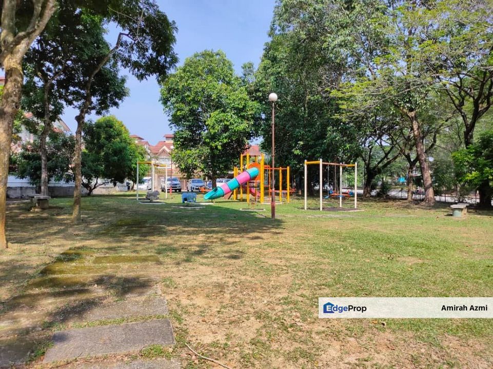 Double Storey Terrace House Taman Bukit Subang Shah Alam, Selangor, Bukit Subang