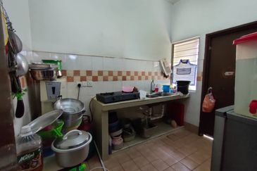 Double Storey Terrace House Taman Bukit Subang Shah Alam