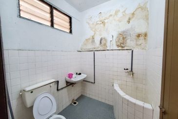 Facing Open Single Storey Terrace House Taman Melawati Ampang Ulu Kelang Kuala Lumpur