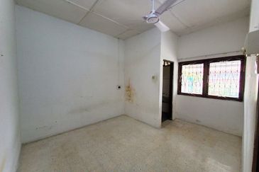 Facing Open Single Storey Terrace House Taman Melawati Ampang Ulu Kelang Kuala Lumpur