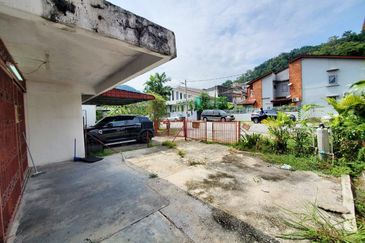Facing Open Single Storey Terrace House Taman Melawati Ampang Ulu Kelang Kuala Lumpur