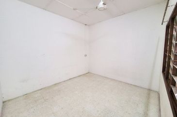 Facing Open Single Storey Terrace House Taman Melawati Ampang Ulu Kelang Kuala Lumpur