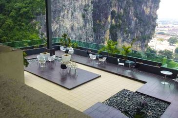 AMARA Service Residences