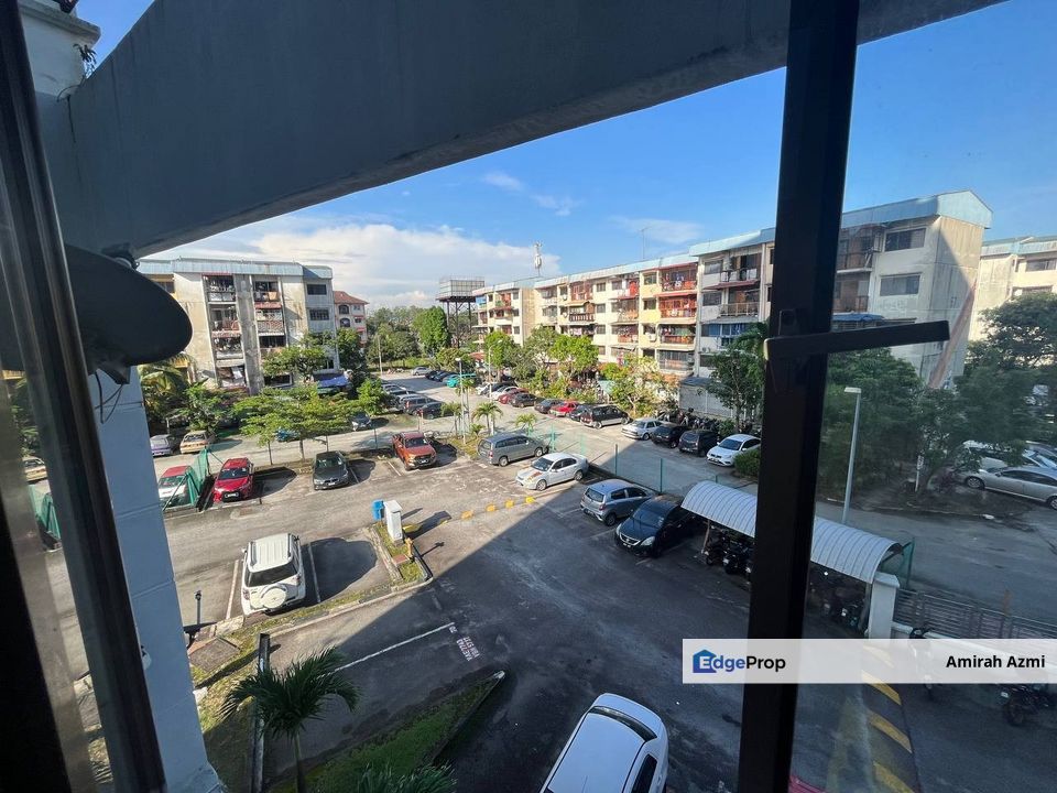 Apartment Alunan Bayu Seksyen 24 Shah Alam, Selangor, Shah Alam