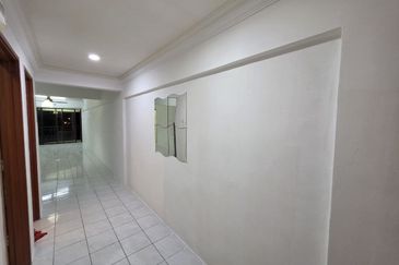 Pangsapuri Perdana, Seksyen 13