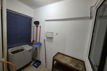 Pangsapuri Perdana, Seksyen 13