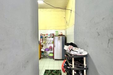 Pusat Komersial Seksyen 7