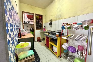 Pusat Komersial Seksyen 7