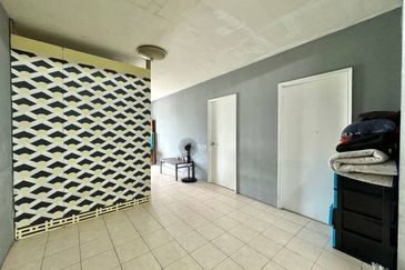 Pusat Komersial Seksyen 7