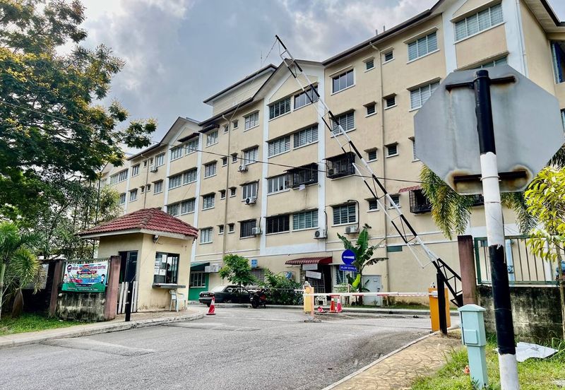 Taman Subang Permata