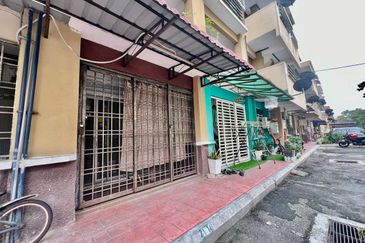 Taman Subang Permata